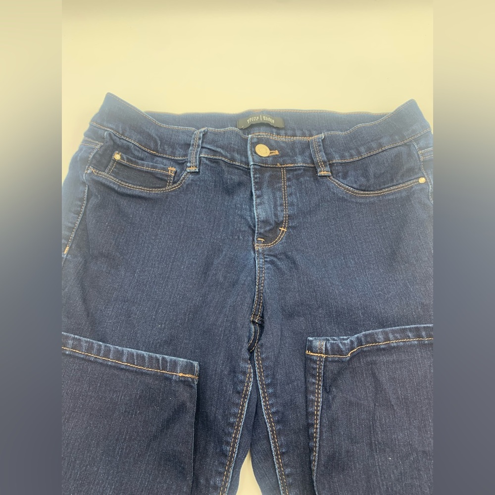Jean capris - Picture 2 of 6